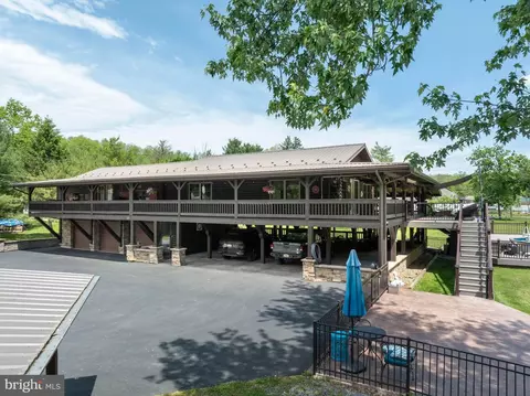 145 Cross St, Reedsville, PA 17084