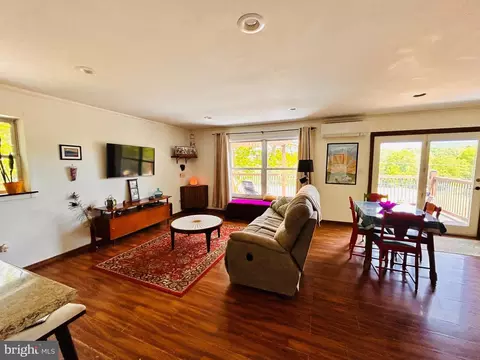 Living - 396 Whiskey Rd, Mcclure, PA 17841 photo 2 of 6
