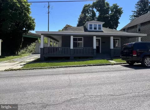 182 Pannebaker Ave, Lewistown, PA 17044
