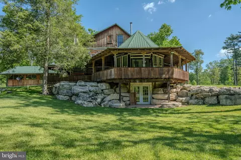 1520 Lingle Valley Rd, Milroy, PA 17063