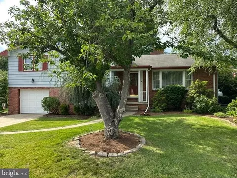 328 Cottage Pl, Lewistown, PA 17044