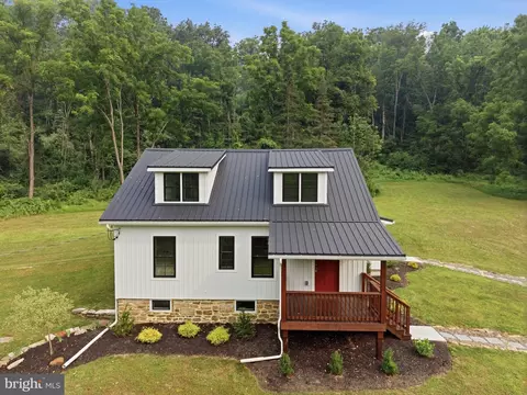 Exterior - 667 Summit Rd, Mcclure, PA 17841 photo 6 of 7