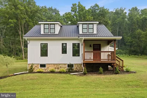 Exterior - 667 Summit Rd, Mcclure, PA 17841 photo 5 of 7