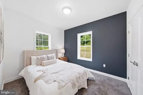 Bedroom - 667 Summit Rd, Mcclure, PA 17841 photo 4 of 8