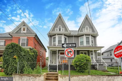 413 Logan St, Lewistown, PA 17044