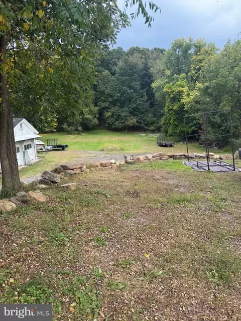355 N Walnut St, Lewistown, PA 17044