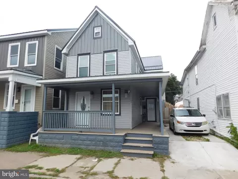 157 W 4th St, Lewistown, PA 17044