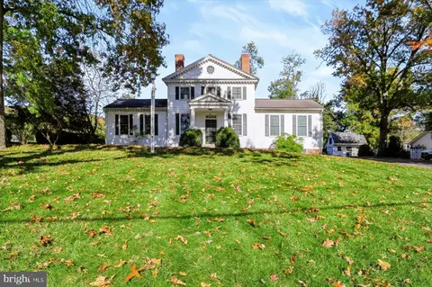 503 S Walnut St, Burnham, PA 17009