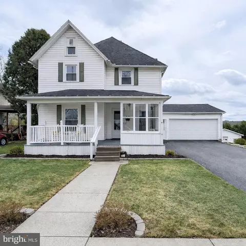 14 Spruce St, Kane, PA 16735