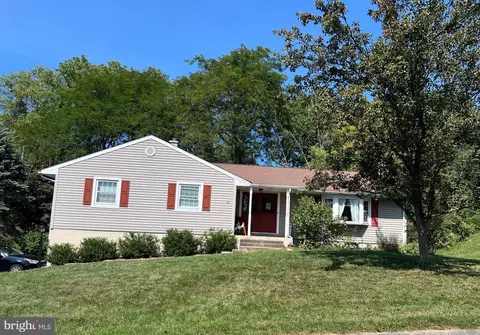 67 N Crestwood, Danville, PA 17821