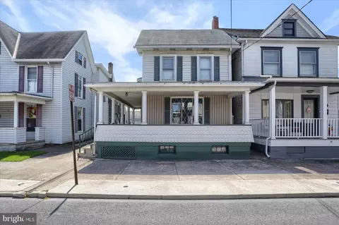 672 E Market St, Danville, PA 17821