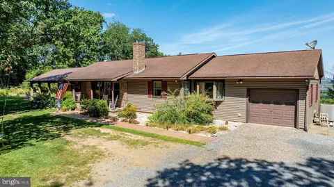 165 Mountain Rd, Milton, PA 17847