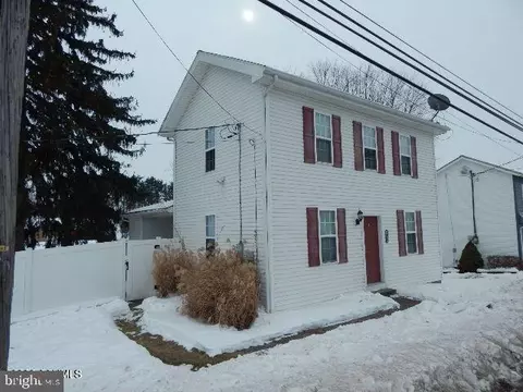1096 Bloom Rd, Danville, PA 17821