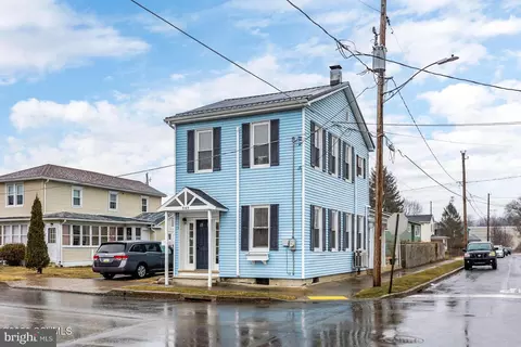 949 Grand St, Danville, PA 17821