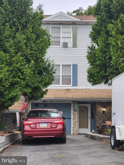 159 Victoria Arms Cir, Kunkletown, PA 18058