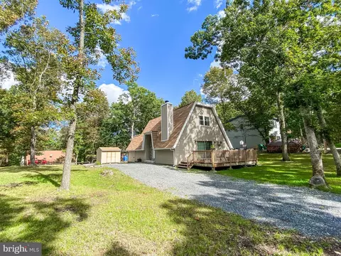 128 Lincoln Rd, East Stroudsburg, PA 18302