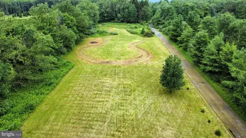 223 Brink Rd, Saylorsburg, PA 18353