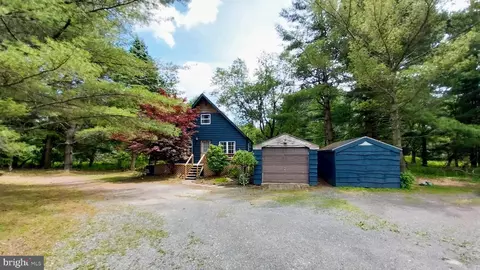 Long Pond Road, Long Pond, PA 18334