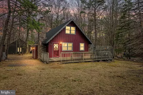 170 Fern Ridge Rd, Blakeslee, PA 18610