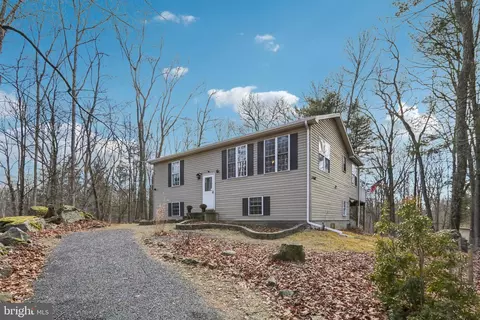 630 Wooddale Rd, East Stroudsburg, PA 18302