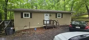254 Overlook Dr, East Stroudsburg, PA 18301