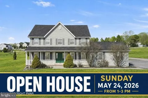 104 Corine Way, Saylorsburg, PA 18353