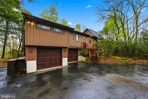 131 Wilson Ct, Saylorsburg, PA 18353