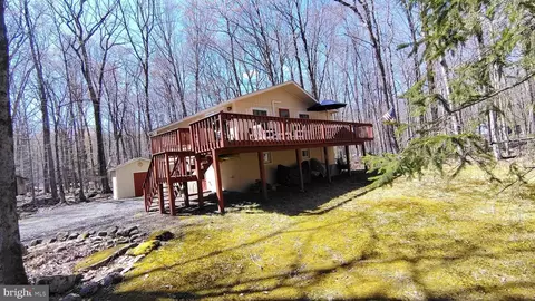 249 Selig Rd, Pocono Lake, PA 18347