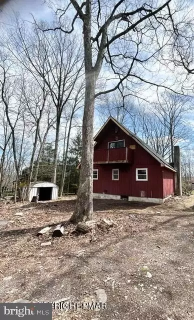148 Inverhouse Rd, Henryville, PA 18332