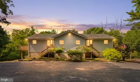 40 Brushy Mountain Rd, East Stroudsburg, PA 18301