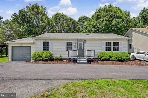 1201 Cambell Way, Tobyhanna, PA 18466