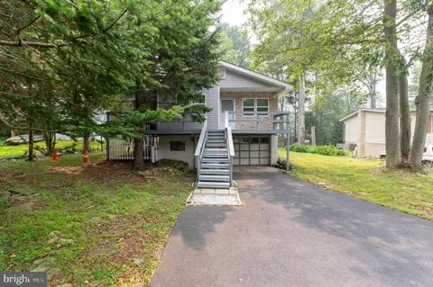 9340 Fairmount Way, Tobyhanna, PA 18466