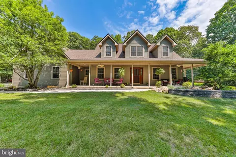 169 Dogwood Ln, Saylorsburg, PA 18353