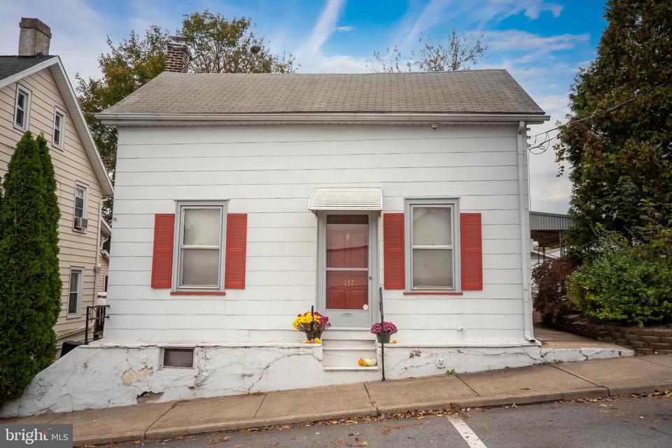 137 W 17th St, Northampton, PA 18067 25 Photos MLS PANH2000768