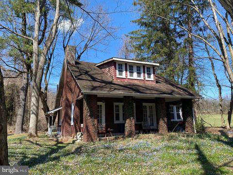 2680 S Delaware Dr, Easton, PA 18042