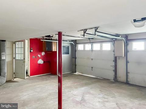 521 Easter Ter, Bath, PA 18014 photo 22