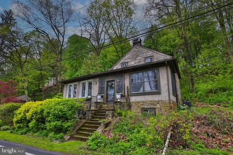 3100 N Delaware Dr, Easton, PA 18040