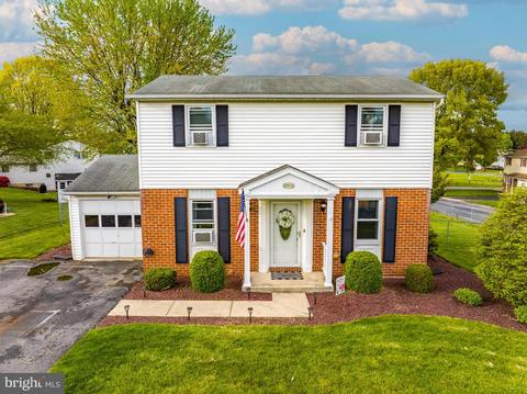 2911 Lowell Pl, Bethlehem, PA 18020