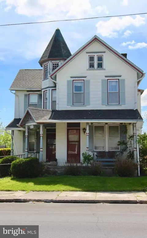 1444 Main St, Northampton, PA 18067