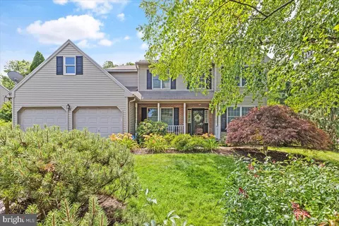 2660 Long Way, Easton, PA 18040