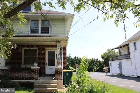 2720 Freemansburg Ave, Easton, PA 18045