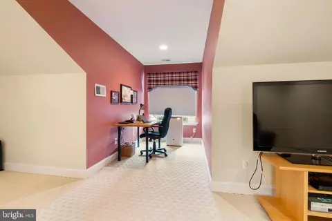 1849 Gregory Pl, Hellertown, PA 18055 photo 25