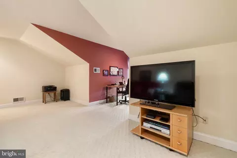 1849 Gregory Pl, Hellertown, PA 18055 photo 24