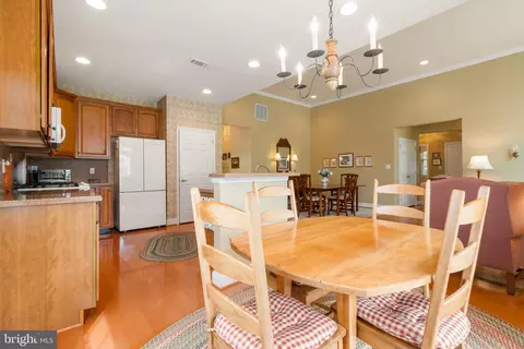 1849 Gregory Pl, Hellertown, PA 18055 photo 15