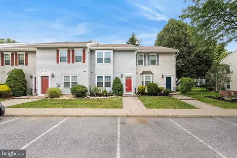 115 Brandywine Dr, Bethlehem, PA 18020