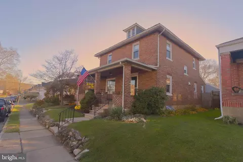 915 Wood St, Bethlehem, PA 18018