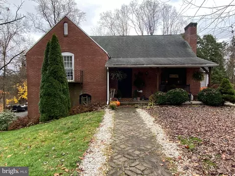 37 Washington Blvd, Bangor, PA 18013