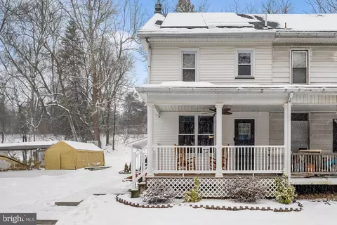 16 Walter Ave, Easton, PA 18045