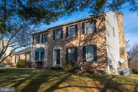 3860 Danberry Dr, Easton, PA 18045