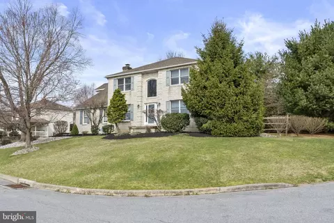 4101 Tamarind Dr, Bethlehem, PA 18020
